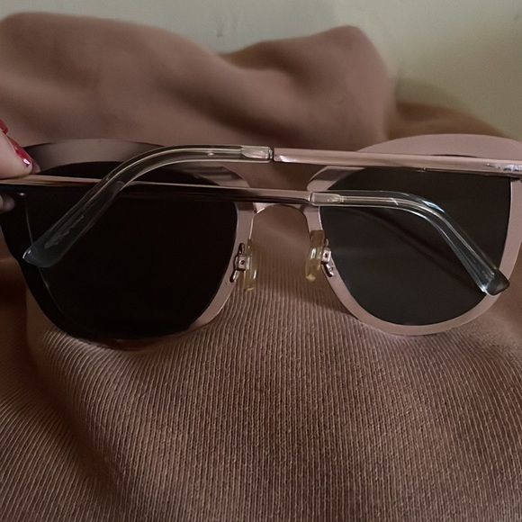 Quayx(winners) glasses - Picture 4 of 4